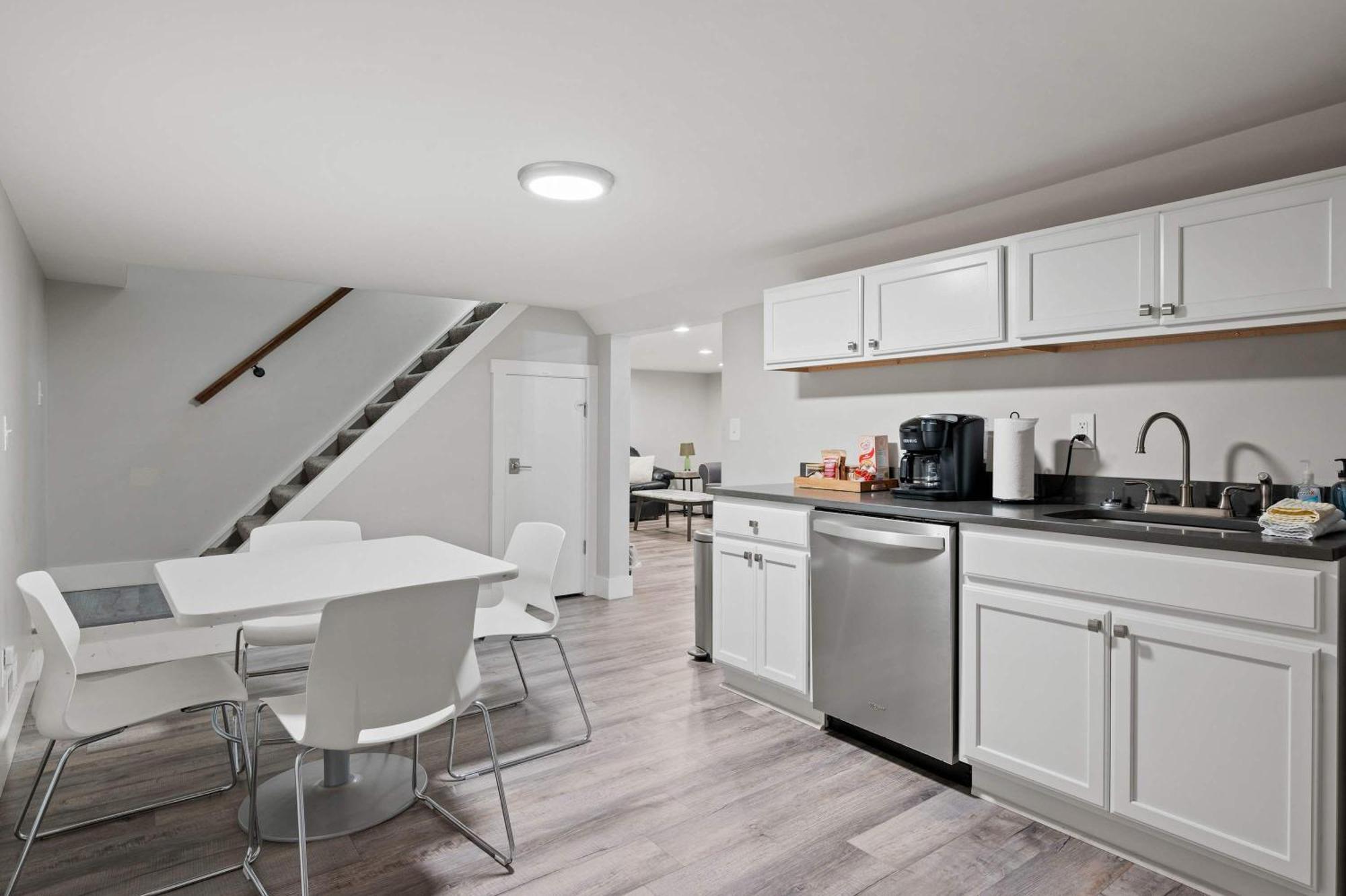 Park Place With Space, 10 Minutes To Ark Dry Ridge Bagian luar foto