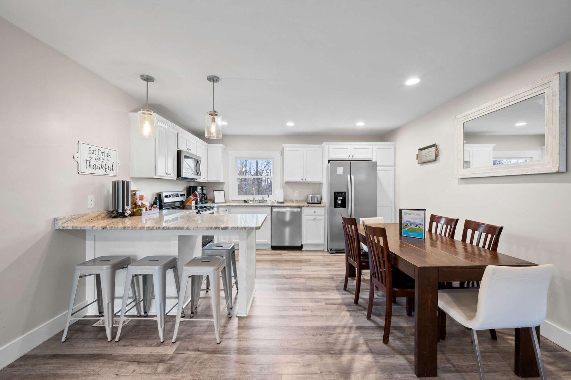 Park Place With Space, 10 Minutes To Ark Dry Ridge Bagian luar foto